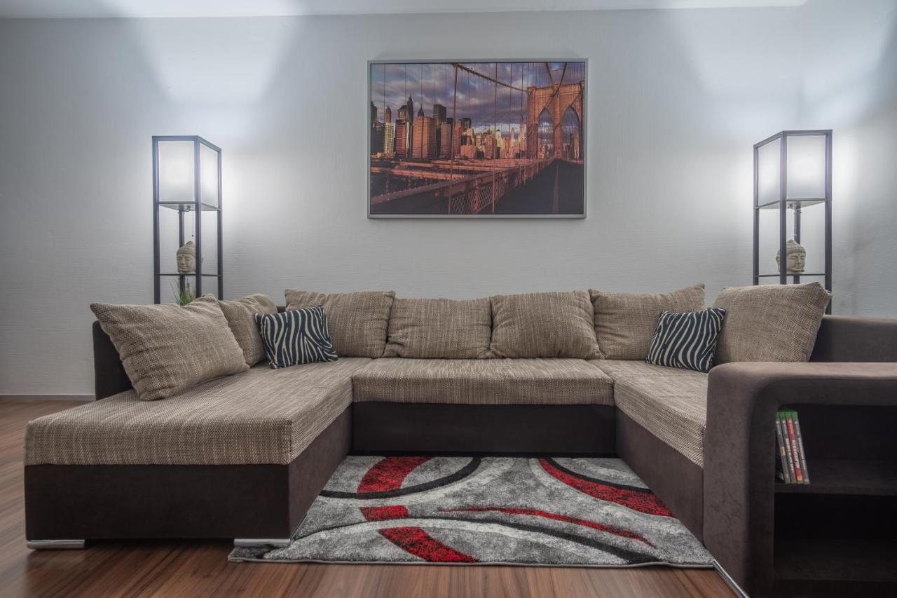Schoene 2 Zimmerwohnung Mit Uhd-Tv, Grossem Balkon Und Haengematte Lampertheim Dış mekan fotoğraf